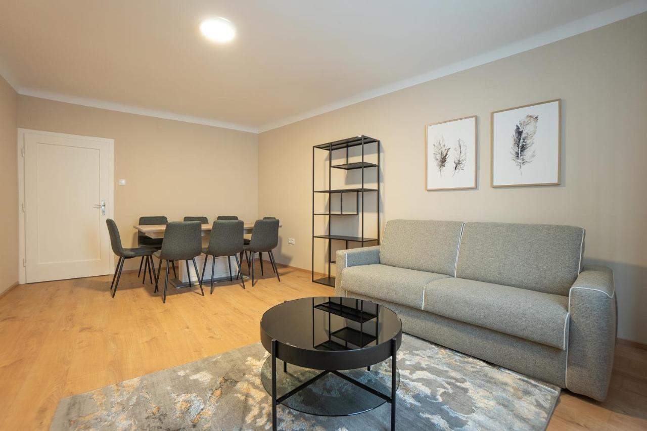 A 2-Bedroom Apartment With A King-Size Bed And A Balcony Is Located Just A 15-Minute Walk From Stephansplatz. Vienne Extérieur photo