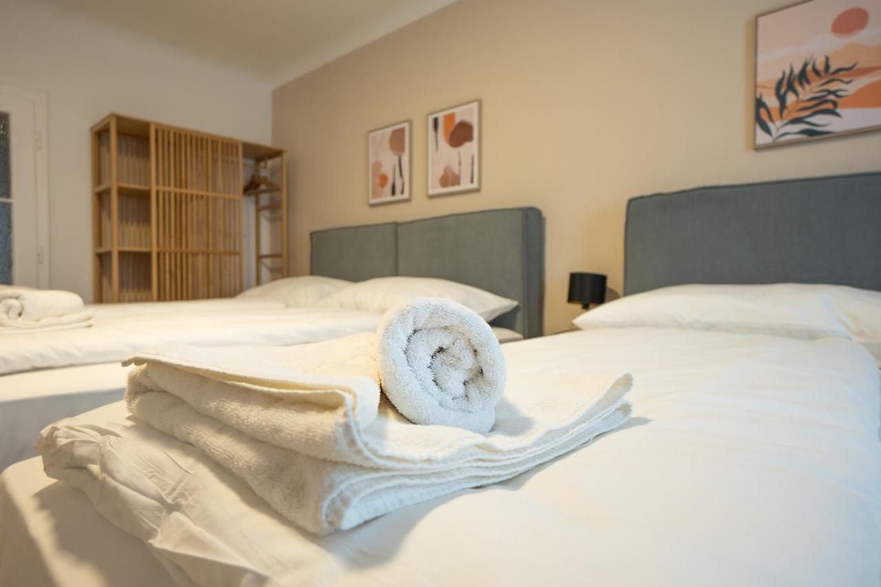 A 2-Bedroom Apartment With A King-Size Bed And A Balcony Is Located Just A 15-Minute Walk From Stephansplatz. Vienne Extérieur photo
