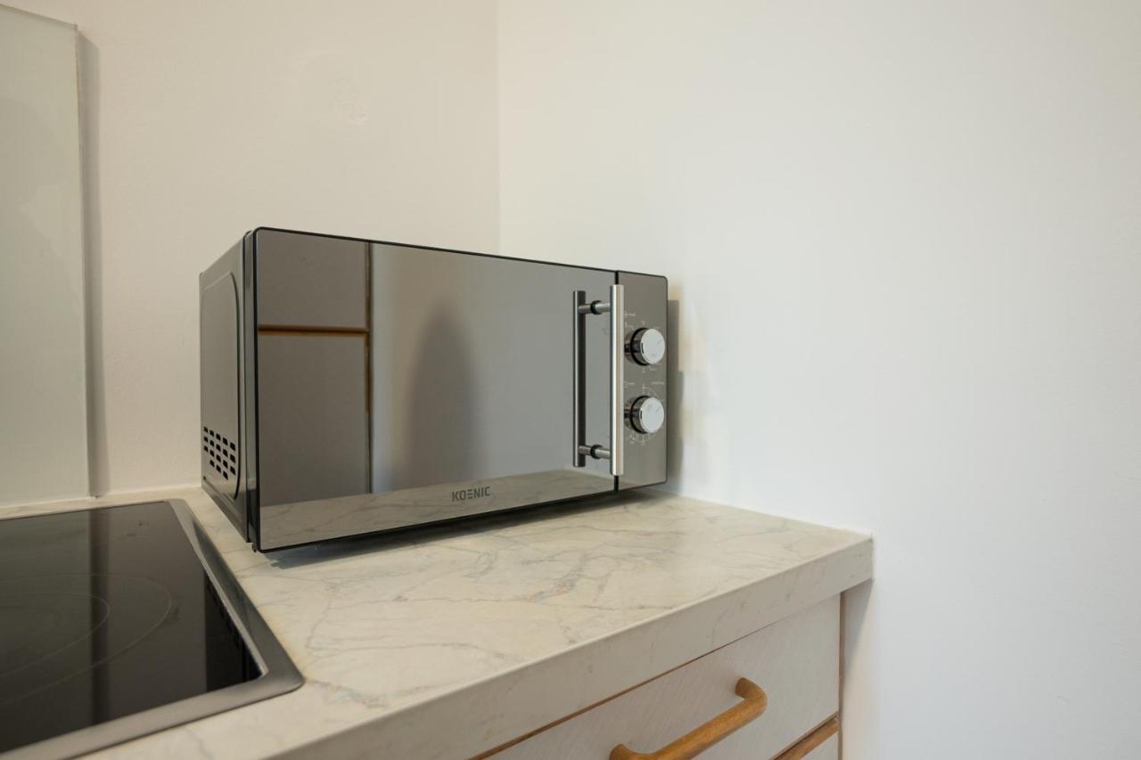 A 2-Bedroom Apartment With A King-Size Bed And A Balcony Is Located Just A 15-Minute Walk From Stephansplatz. Vienne Extérieur photo