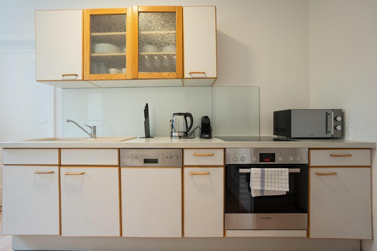 A 2-Bedroom Apartment With A King-Size Bed And A Balcony Is Located Just A 15-Minute Walk From Stephansplatz. Vienne Extérieur photo